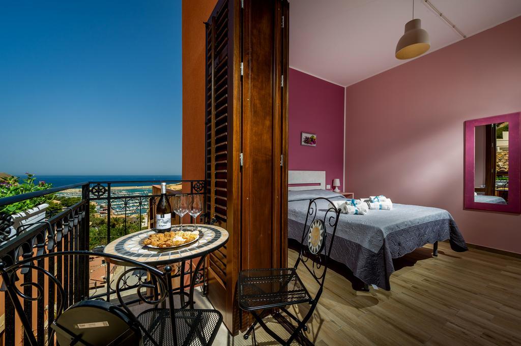 Antico Canale Castellammare del Golfo Exterior photo